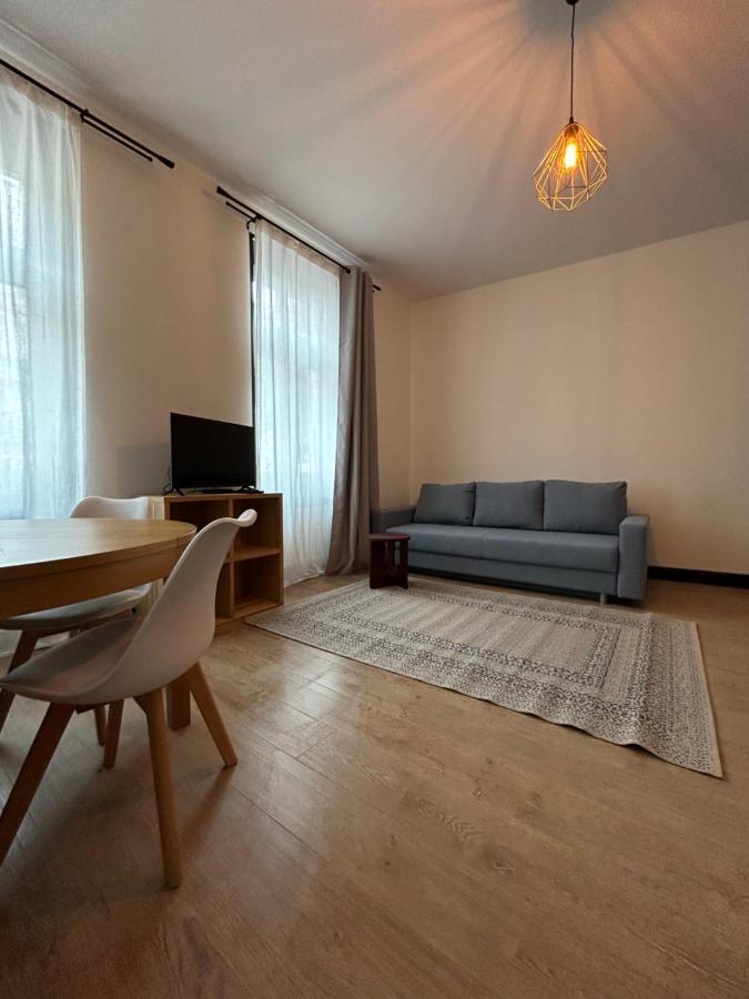 Chrobry Apartment *